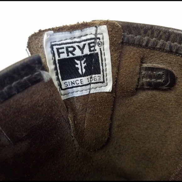 Frye engineer mid calf boots - Picture 4 of 8